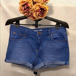 Celebrity Pink Classic Blue Denim Rolled-Hem Shorts